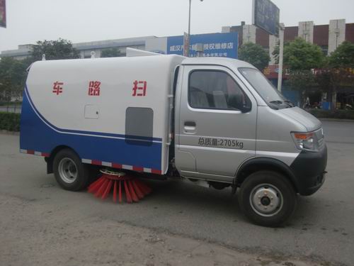 長安掃路車